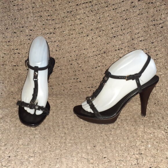 TOD'S-Black Suede T-Strap Strappy Studded Sandals-Sz 38.5/8-Excellent - Picture 1 of 8